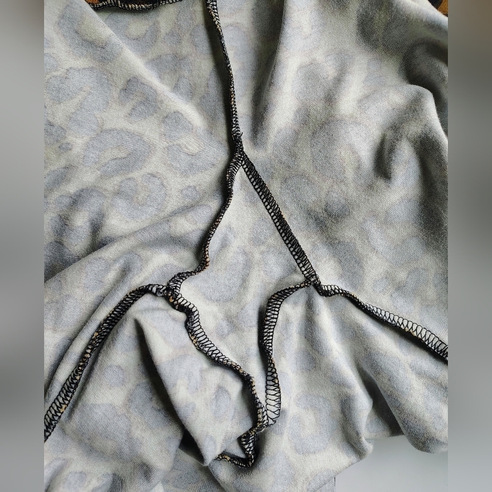 Terra & Sky Women's Plus Size Leopard Print Leggings Lightweight sz 0X, Stretch. - Picture 7 of 16